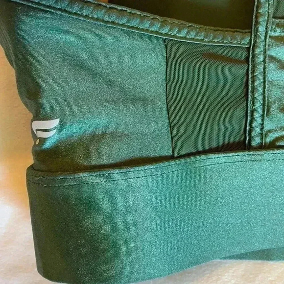 Fabletics - Picture 3 of 3